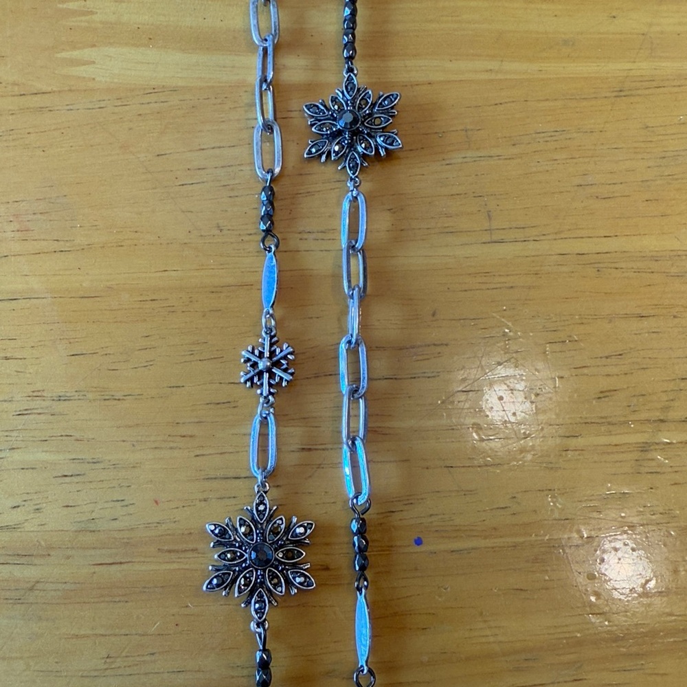 JJill double sided snowflake necklace. New with tag - Picture 5 of 16
